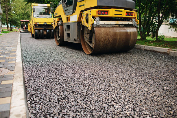 Best Driveway Paving Contractor  in Algoma, WI
